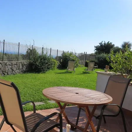 Einzimmerwohnung Mit Terrasse By Interhome