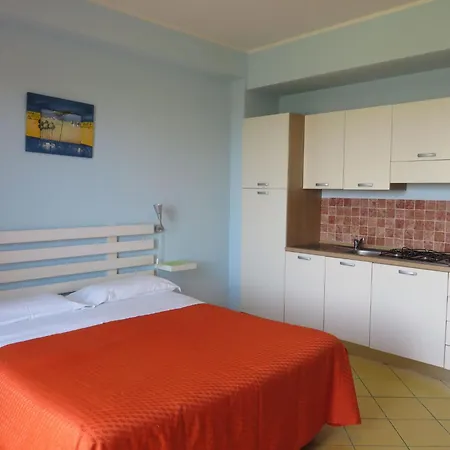 Einzimmerwohnung Mit Terrasse By Interhome Apartman